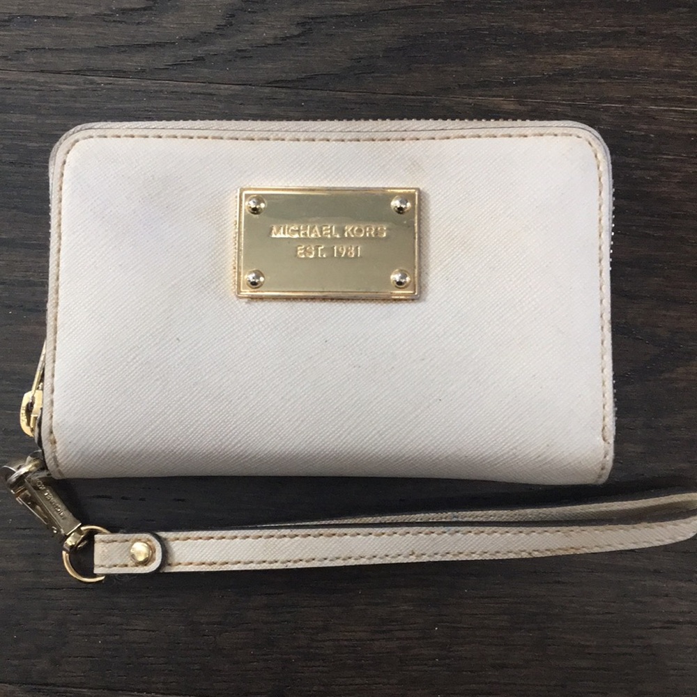 Michael Kors Wristlet